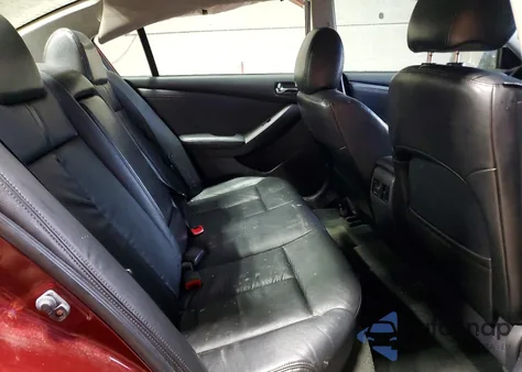 2011 Nissan Altima Base z USA, uszkodzony, nr VIN 1N4AL2AP3BN464026